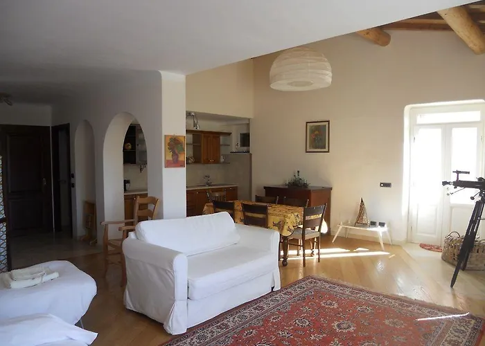 Le Terrazze Sul Mare 팜스테이 Semorile